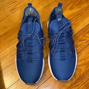 Fabletics Marin Performance Sneaker